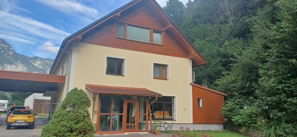 SeeblickHallstatt-Krippenstein, Obertraun