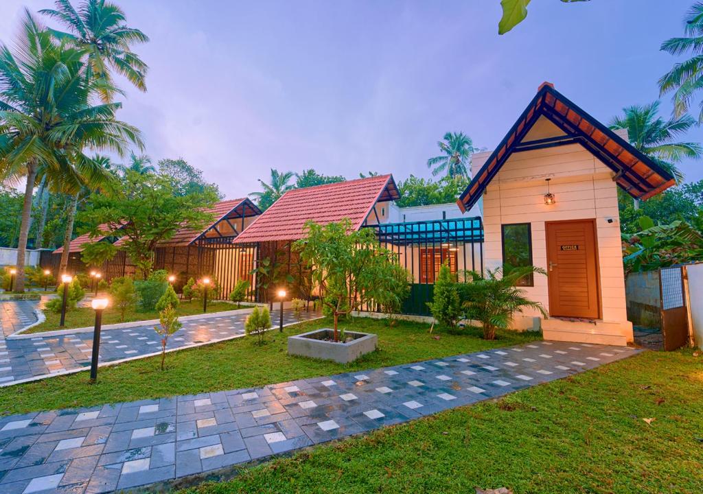 Sarang Resort Varkala by VOYE HOMES - Includes Rooms with Private Pool, Varkala