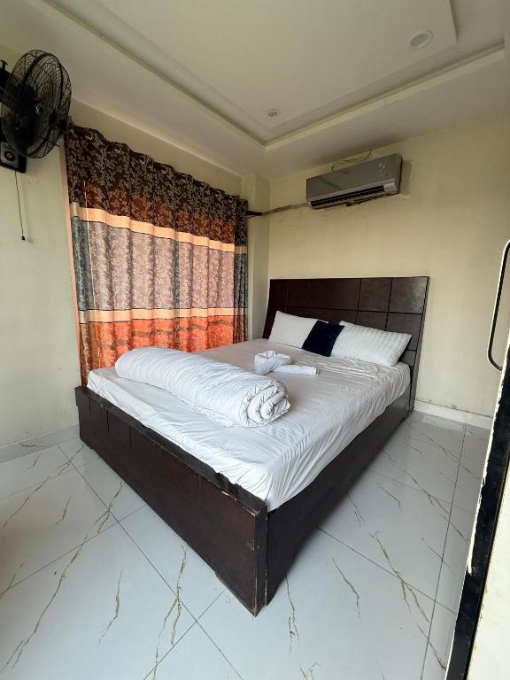 Apprtment hub, Rávalpindí