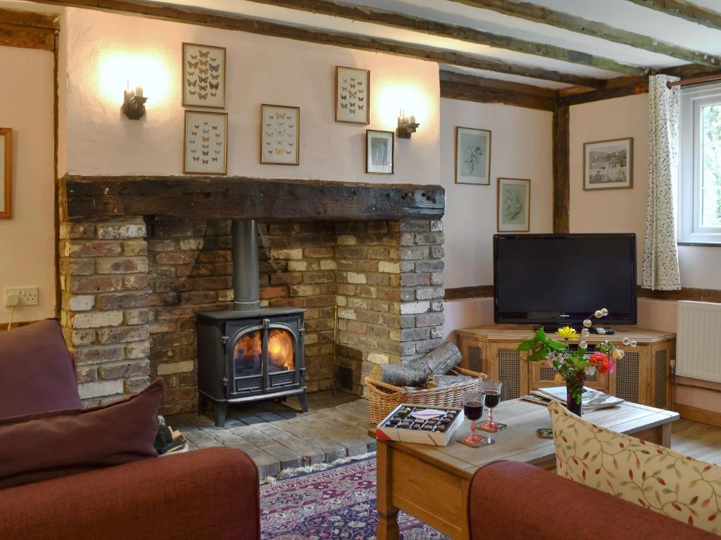 Henley Bridge Holiday Cottage, Ashburnham