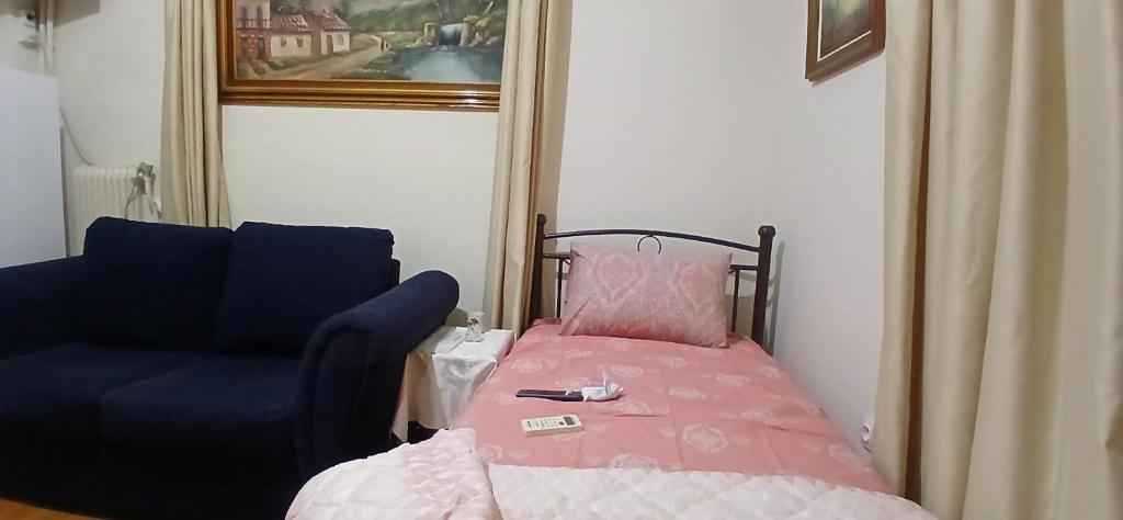 lalmoni mistriotou, Athens