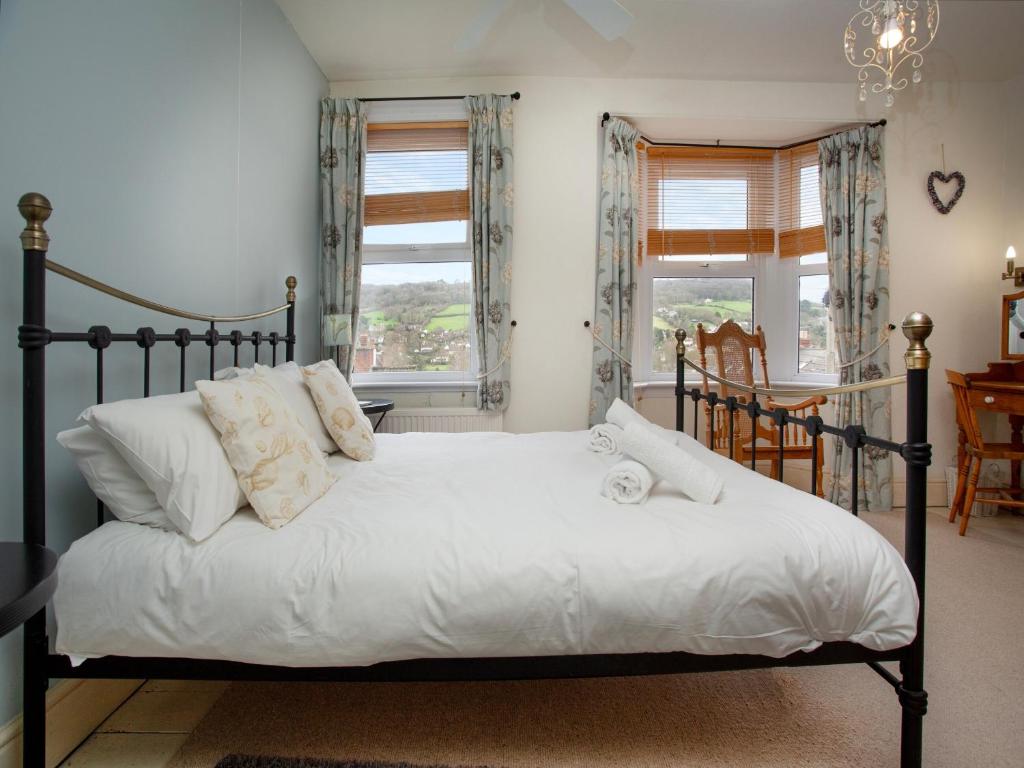 Hill View, Sidmouth photo 2