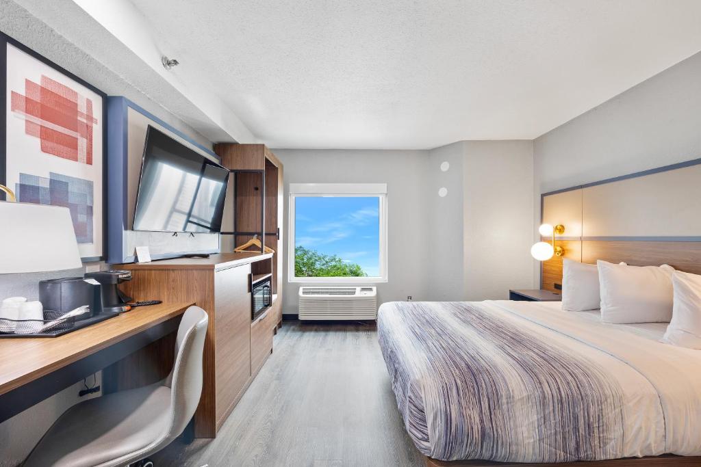 アメリックイン バイ ウィンダム アーバナ チャンペーン ユニバーシティ エリア (AmericInn by Wyndham Urbana/Champaign University Area)