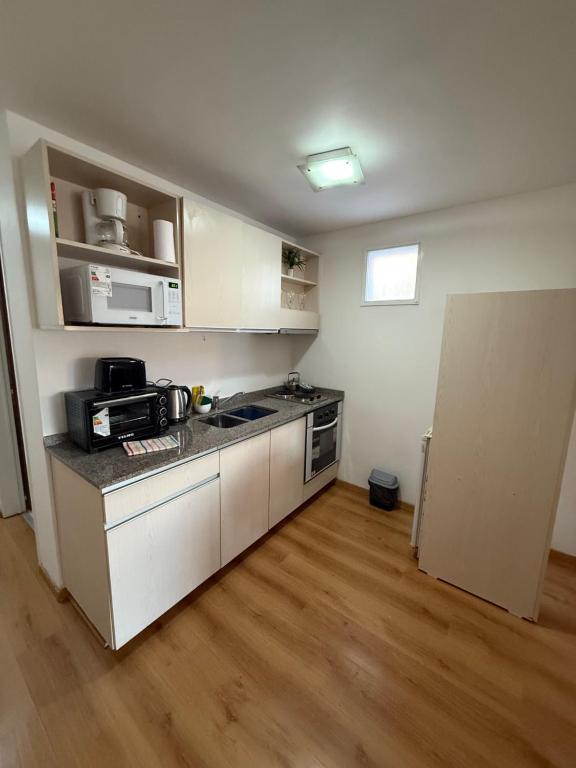 APARTAMENTO A 250 metros DE AVENIDA CORRIENTES - 4