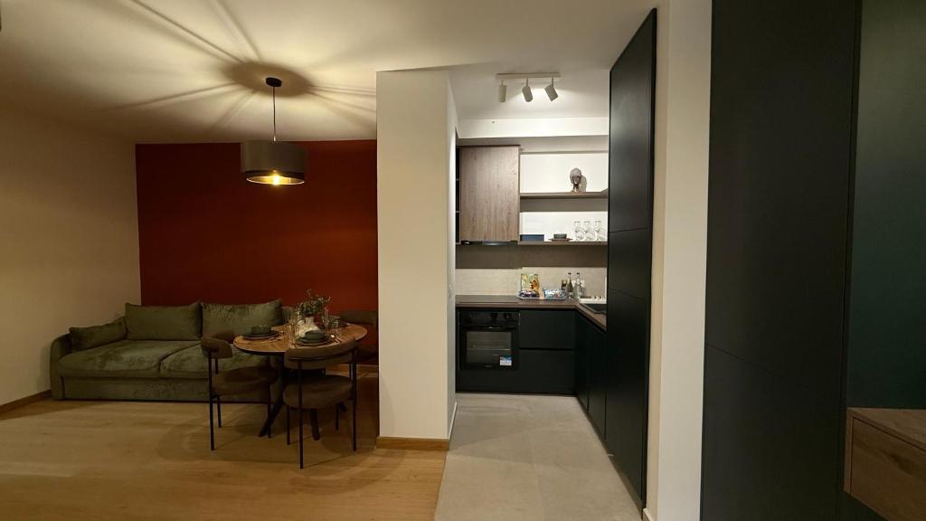 Becici Green Oasis Apartment - Nature & Comfort - 1