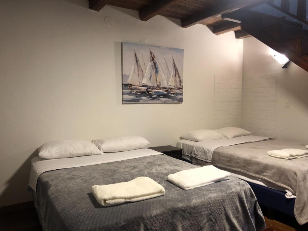 Loft Apartment in Town 1 Bed 1 Bath - 4