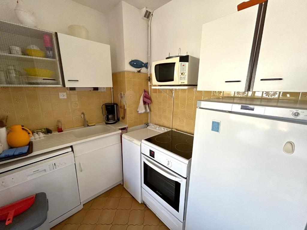 Appartement Climatisé avec Terrasse et Parking - FR-1-837-46 - 4