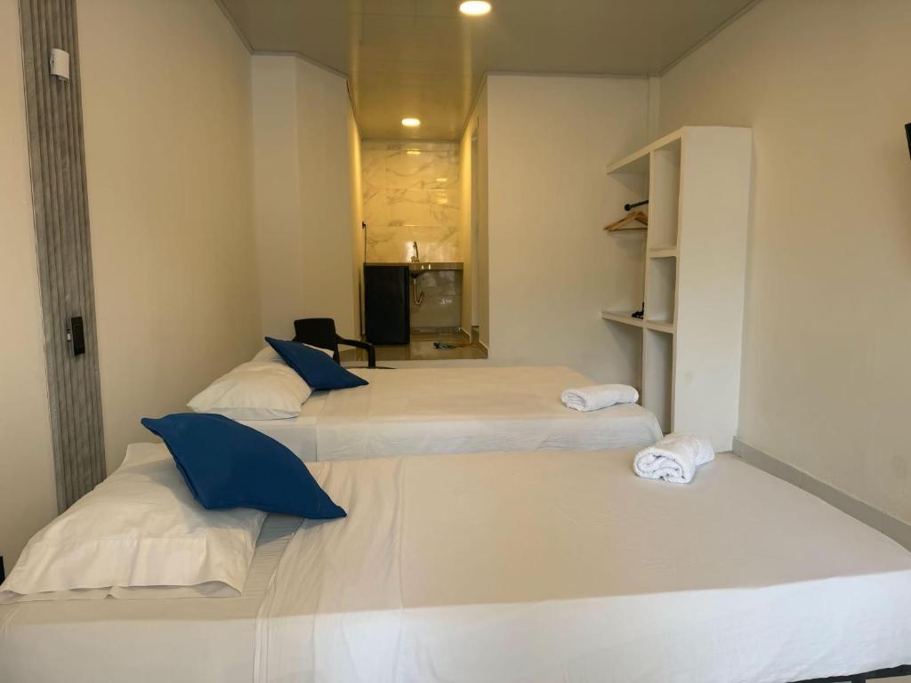 Casa Fama - 2