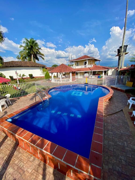 la colombiana casa campestre - 1