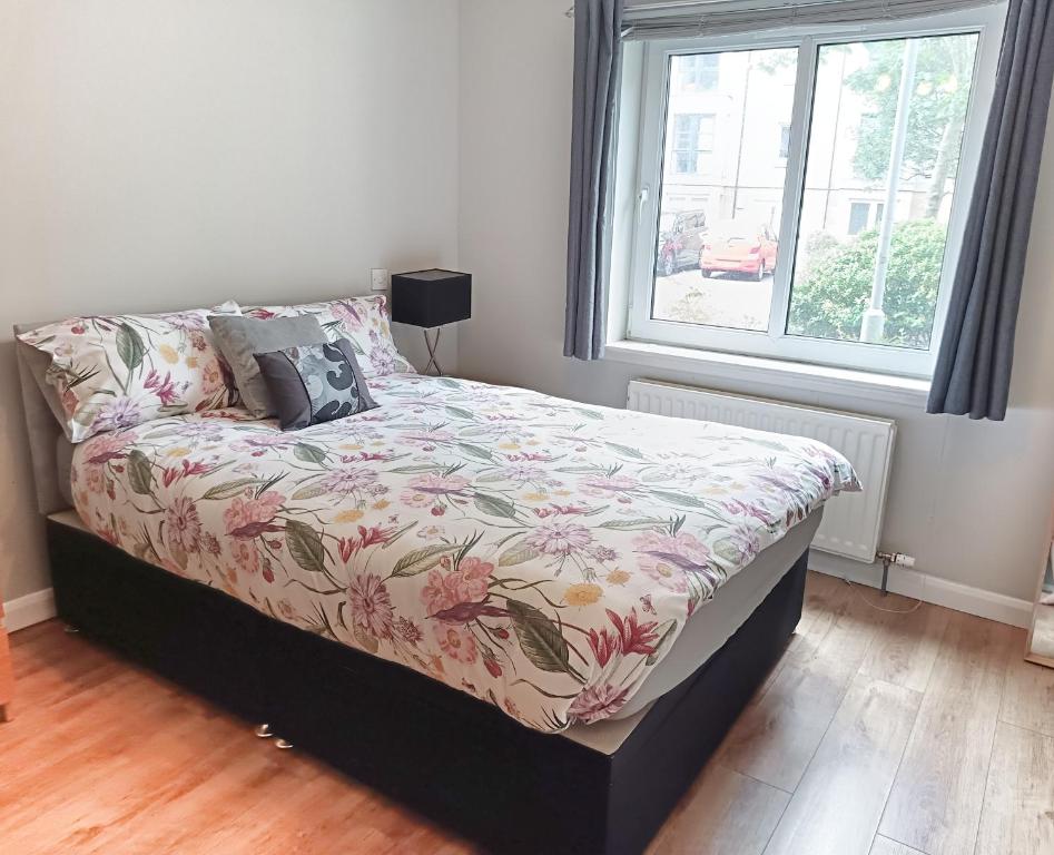 Spacious Ground floor, 2 bed by Lains Lettings m, Aberdeen