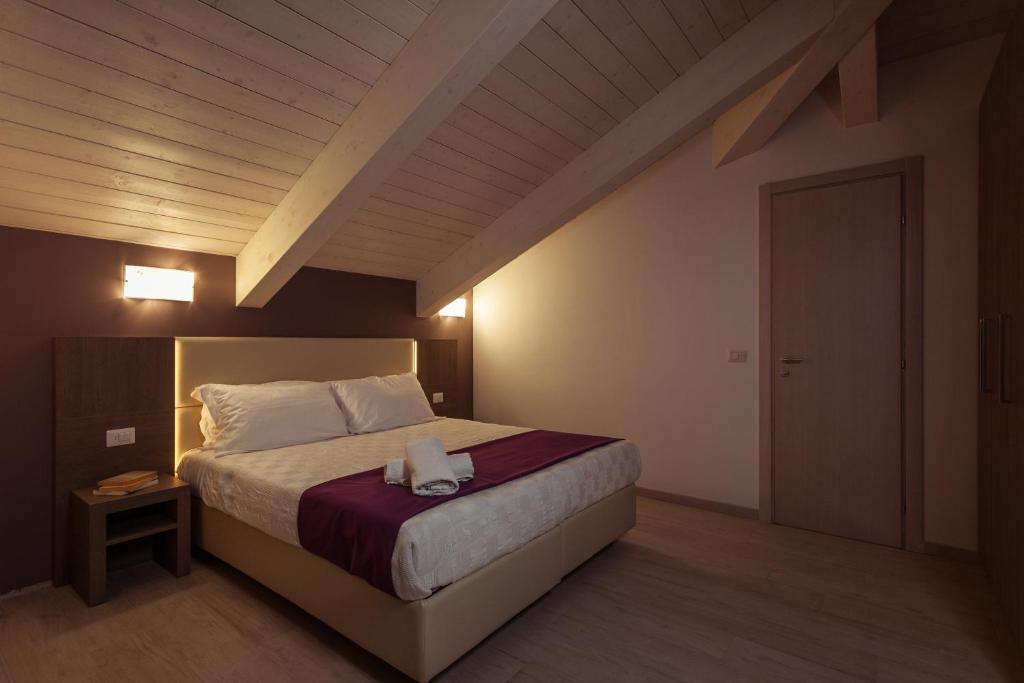 Lakosztály pezsgőfürdővel