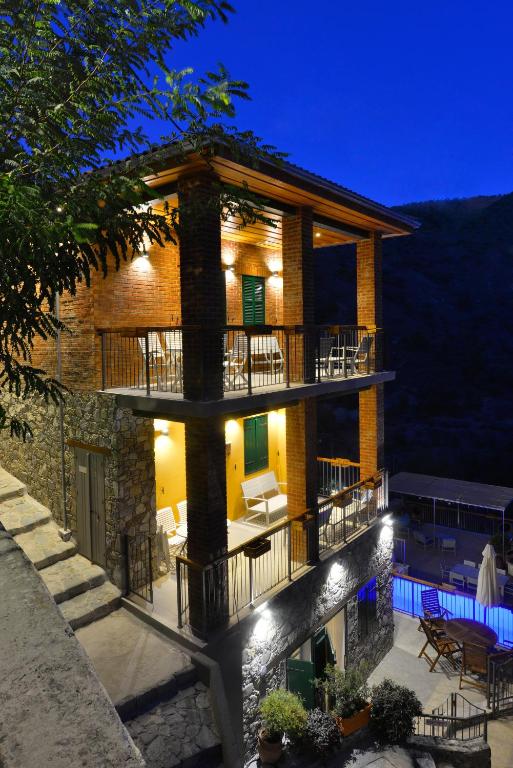 Vasilikis House photo