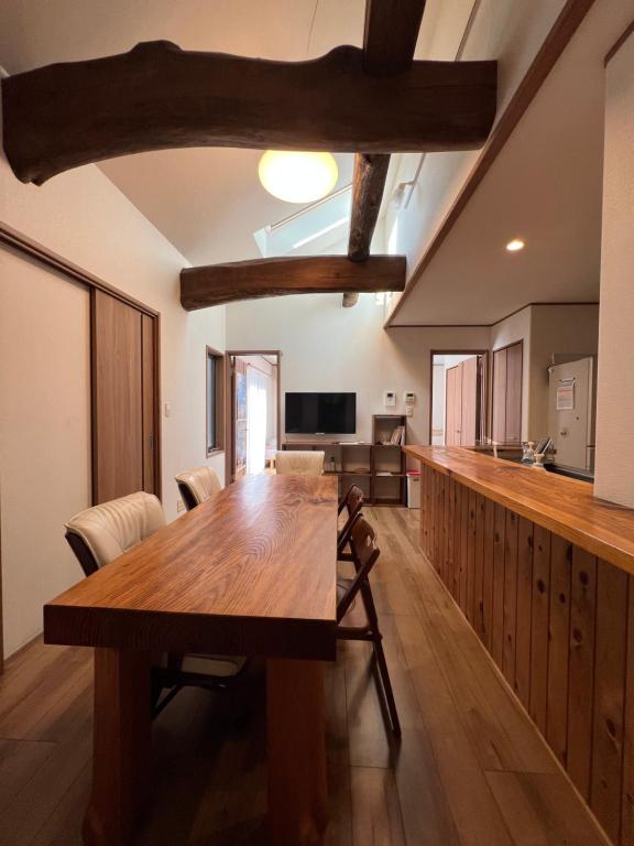 moksa House ヒリゾ浜まで車で10分ゆったりNetflixコンビニとスーパーは7分, Kanō