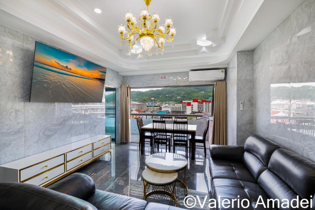 OMNIAPHUKET - Patong Tower - Premium 3 Bedrooms Apartment, Pláž Patong