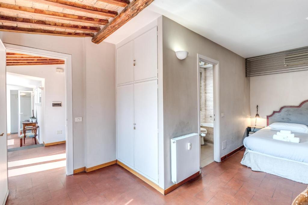 Frangipane Colosseum Apartments - 2