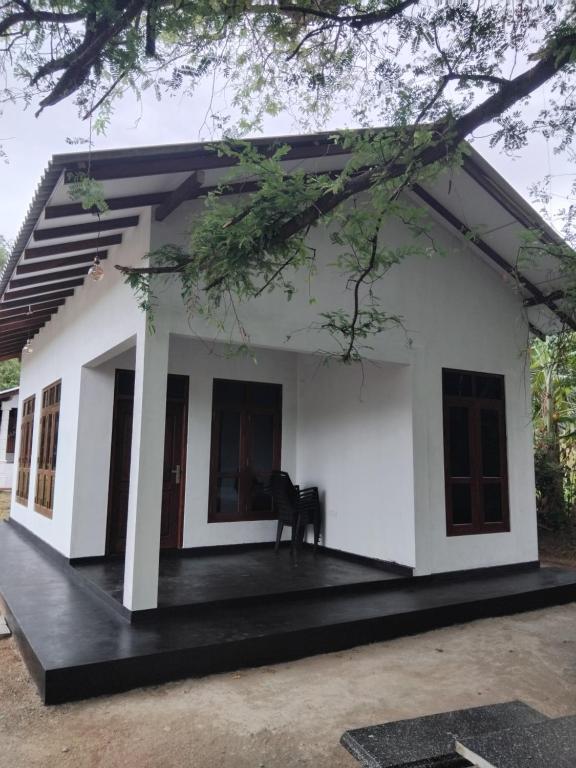 Ethililakeview & safari camp