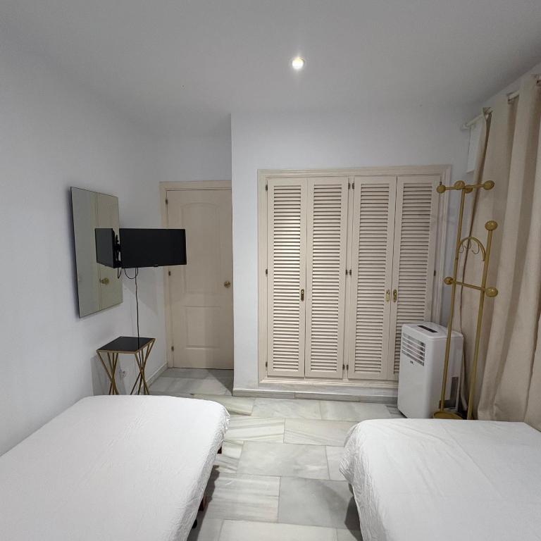 Marbella urbanización privada - 1