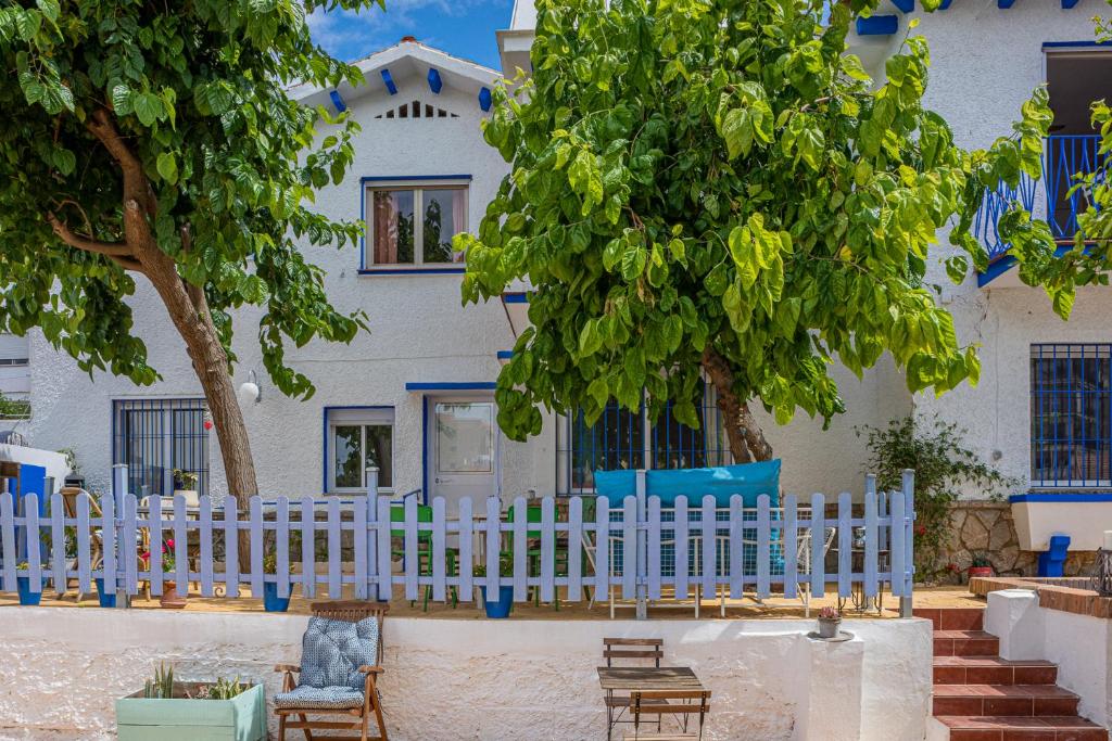 Blue Castle GuestHouse - 4