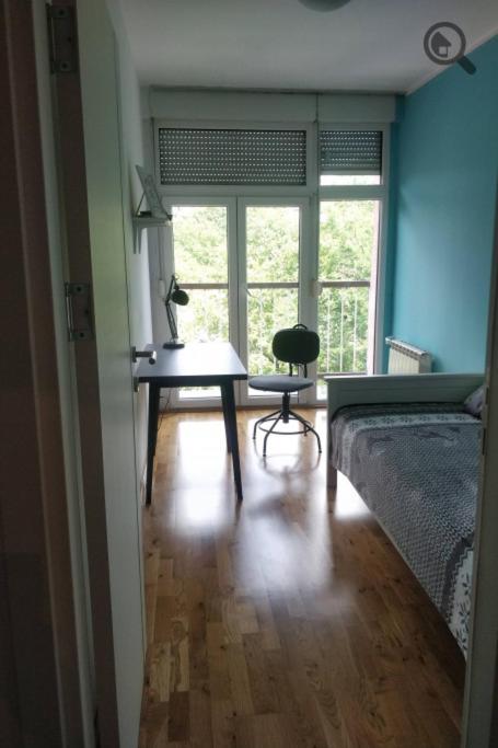 Modern Central Flat, Bělehrad