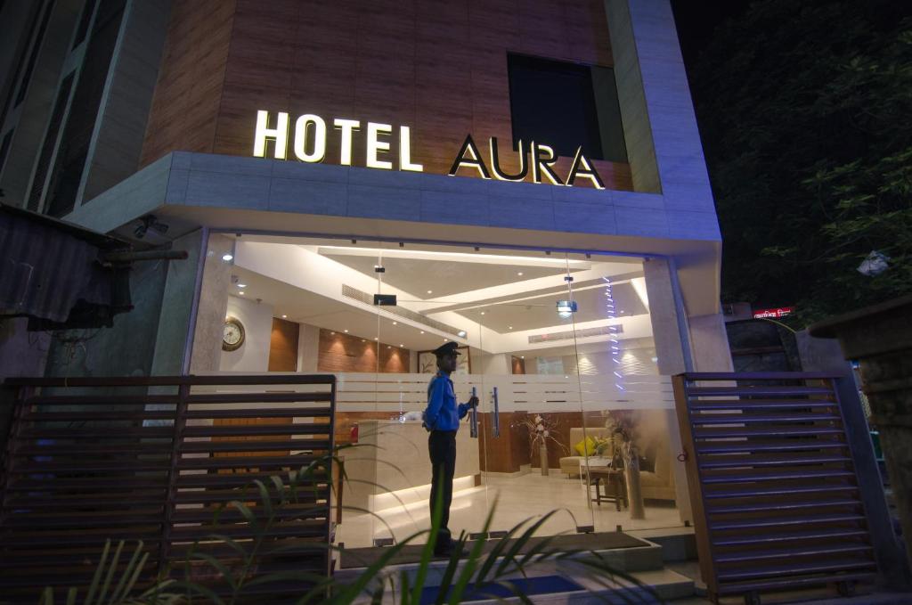Hotel Aura photo