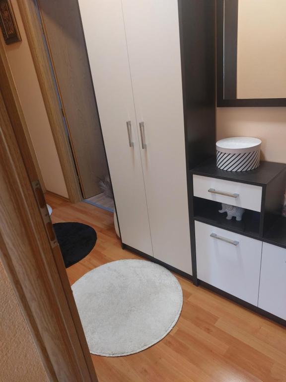 Private room in aparthmanELY - 5