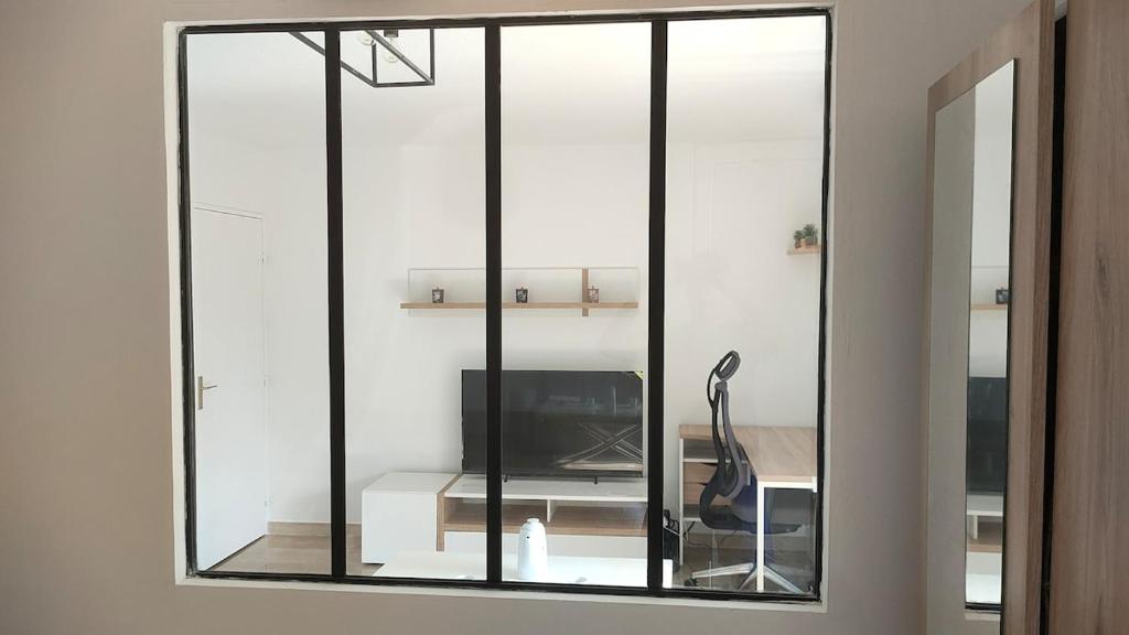 Apartment with residential pool - 2