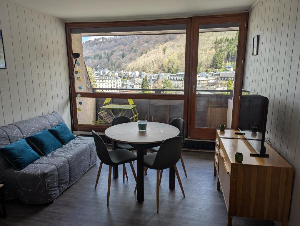 Appartement 5 personnes avec garage, balcon et belle vue - 1