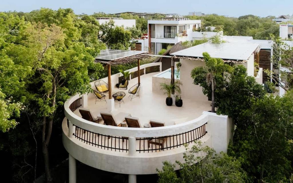 Lux Casa Kuk 2 Pools 2 Kitchens Rooftop Oasis - 3