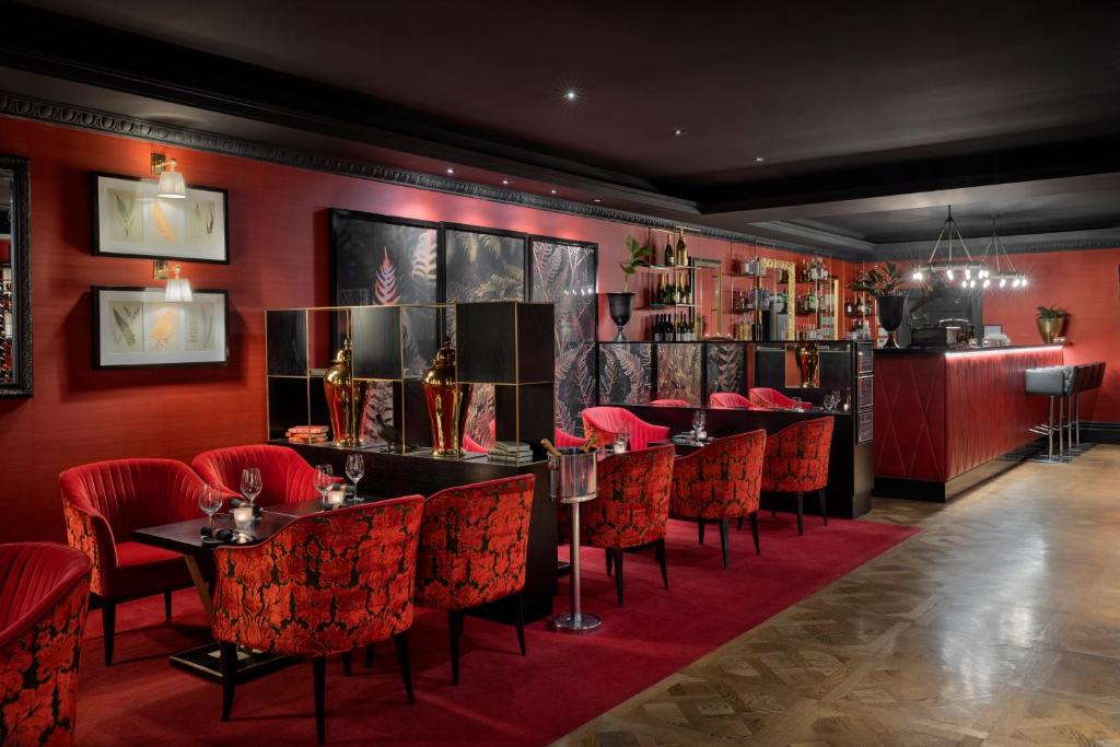 Bar/lounge