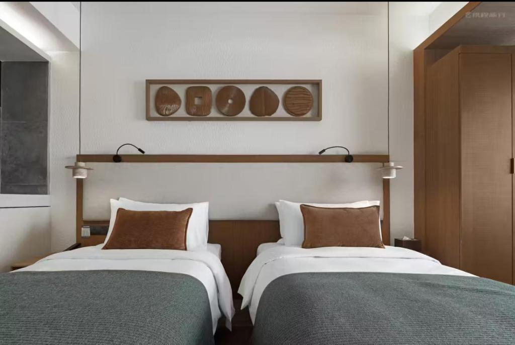 Xitang Huajianfu Juhai Academy, Ťia-sing