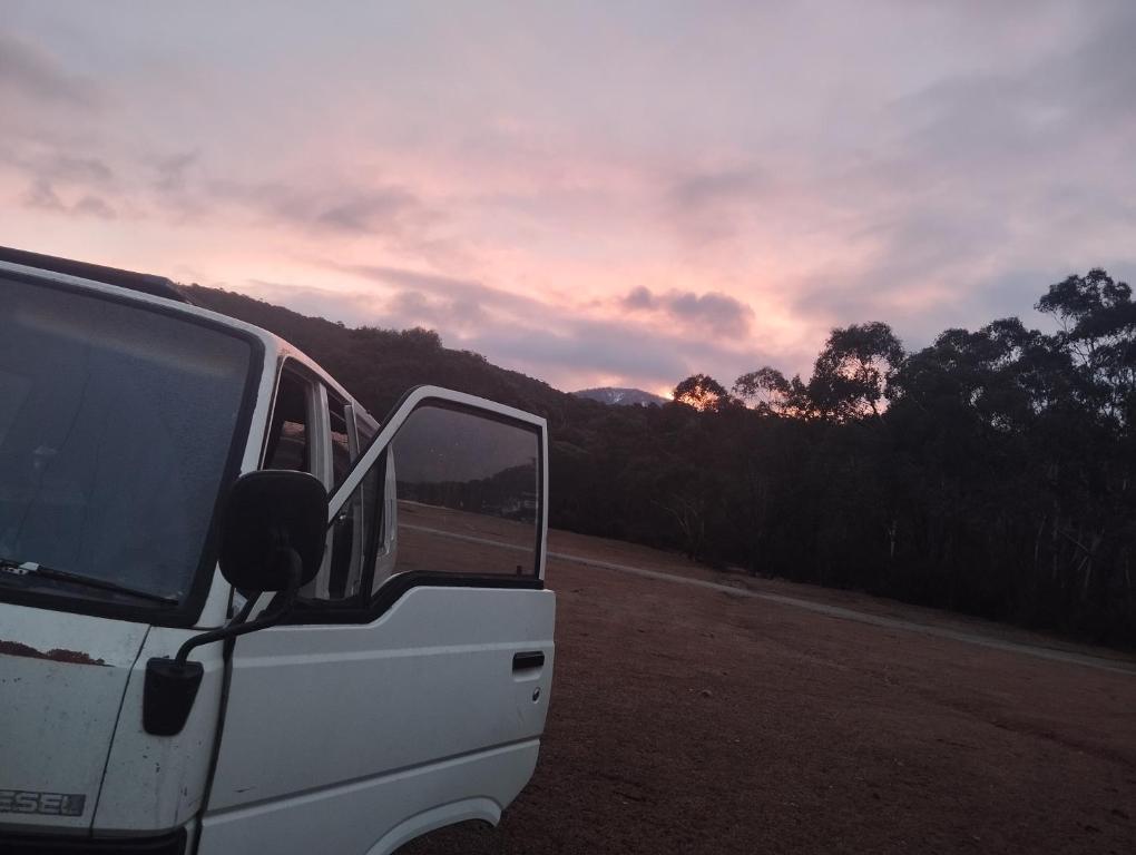 Van near Jindy - Thredbo and ski areas, Jindabyne