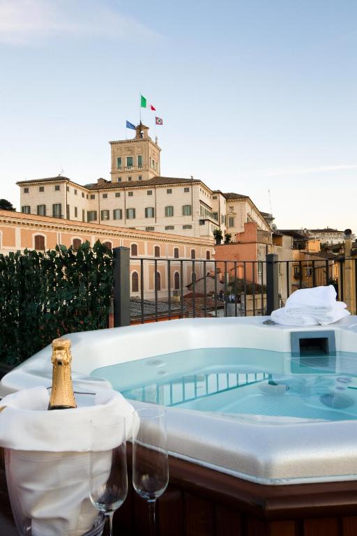 Trevi Palace Luxury Inn 4