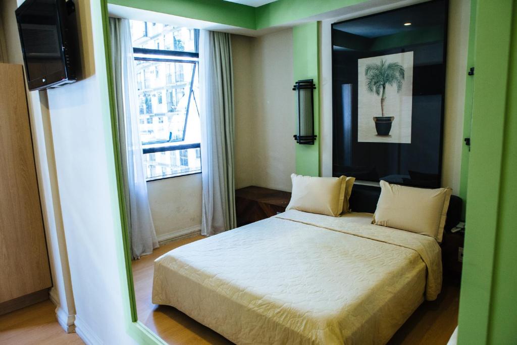 Diamond Hotel photo