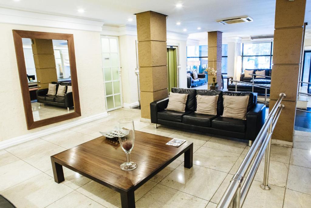 Diamond Hotel photo
