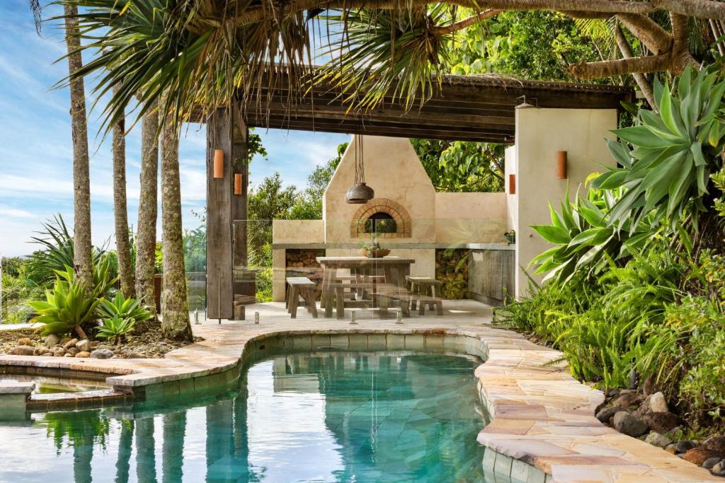 The Cleeves, Federal