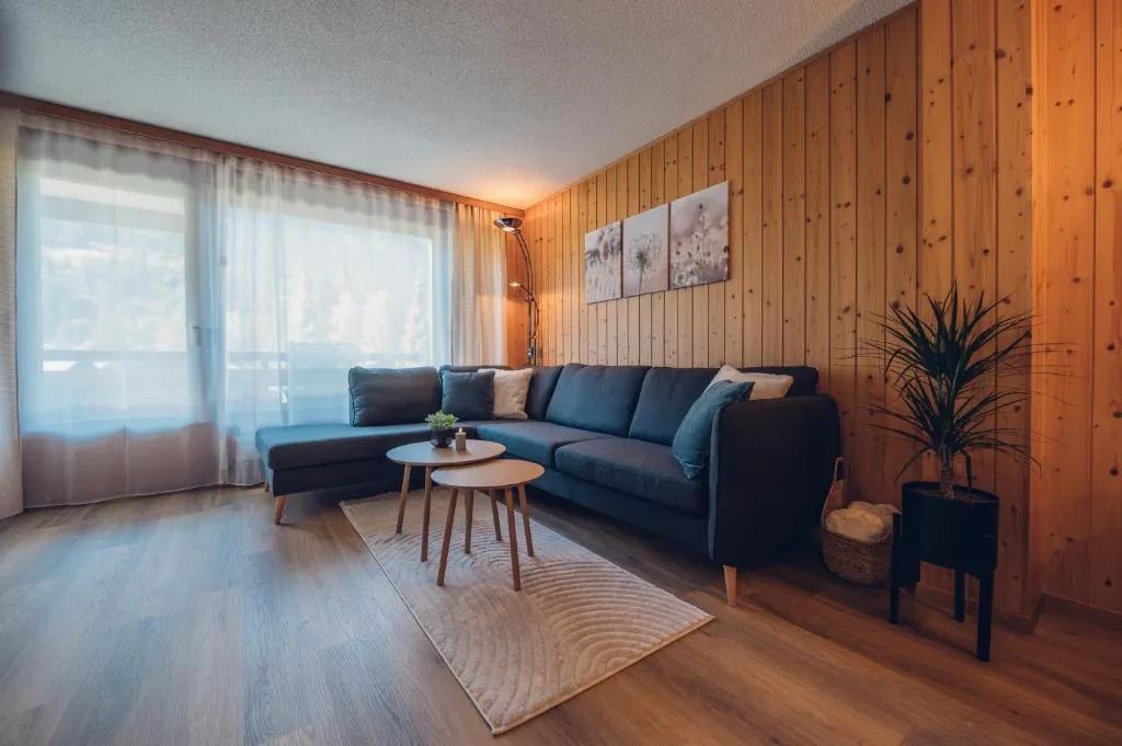 Wirie-Lodge in Diemtigen Ferienwohnung am Wiriehorn, hotel in Diemtigen