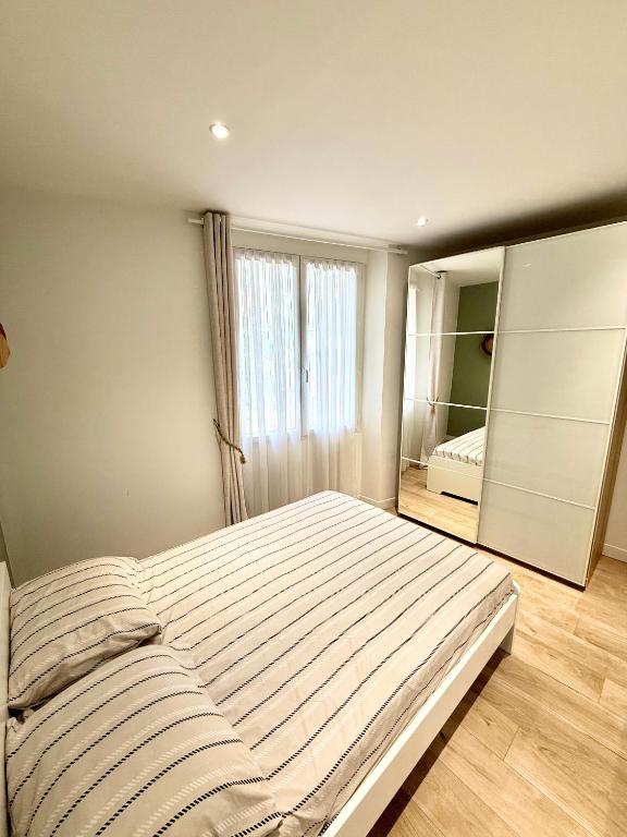"Le Nid Douillet" 6 personnes de 60m2 au coeur de ville avec terrasse, parking gratuit - 4