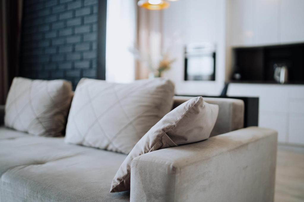 Top-floor 1BR Full equipped in Riscani Chisinau, Chişinău