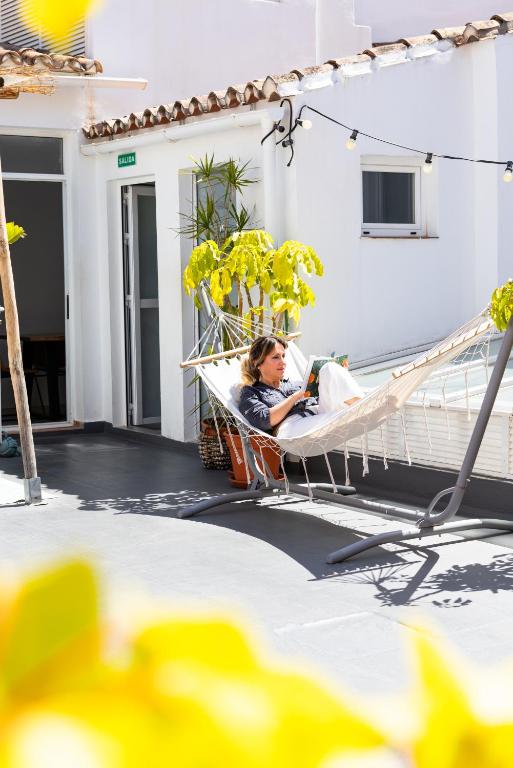The Urban Jungle Hostel - 3