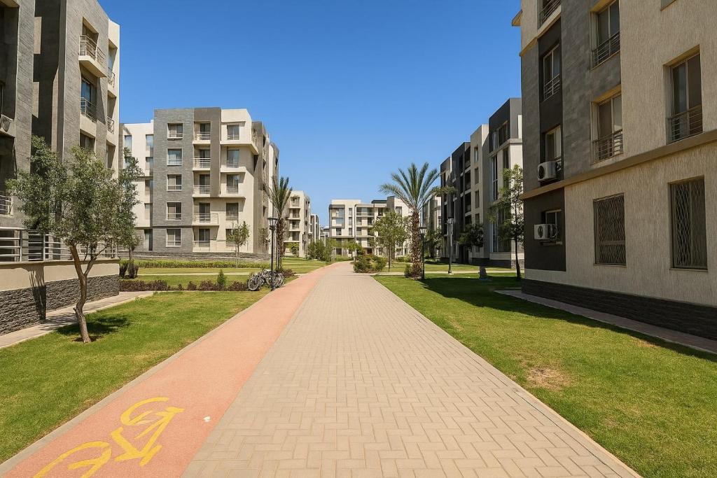 407 . Spacious 3BR Apt. 2 Baths Gated Community, Sheikh Zayed
