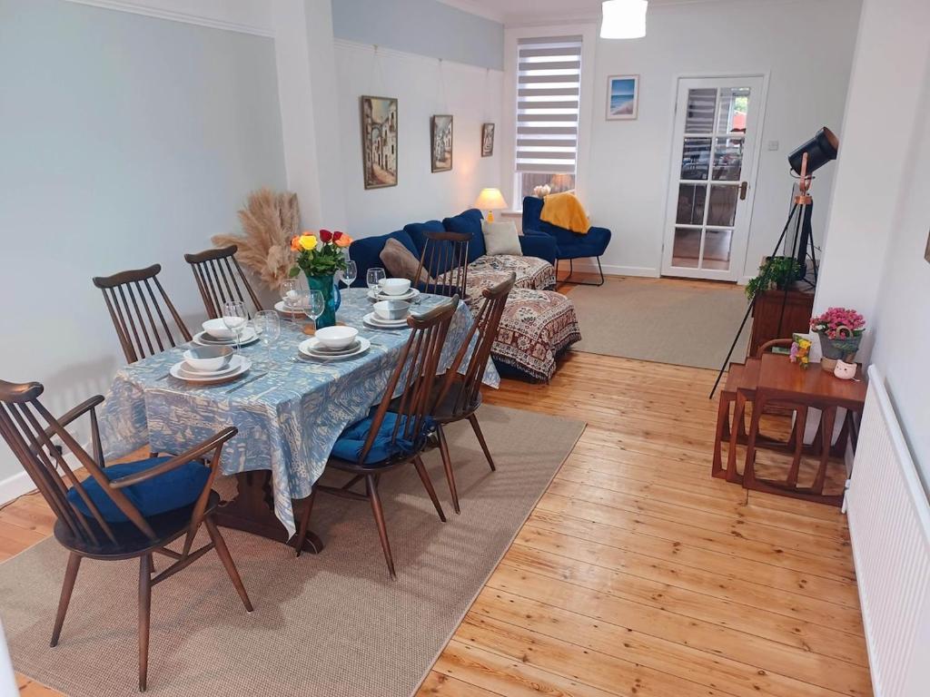 Beachside Terrace, Dovercourt