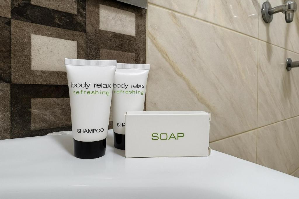 CK. 407 . Spacious 2BR Apt. 2 BA Gated Community, Sheikh Zayed