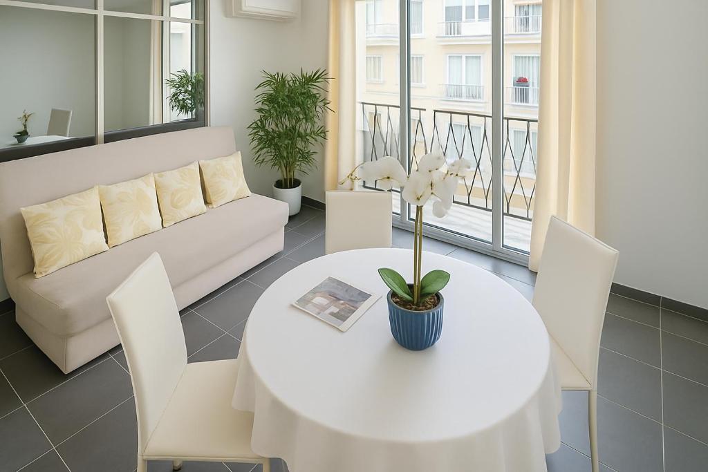 Le Coeur d'Antibes, T2, 4P, Balcon, Centre ville - 5