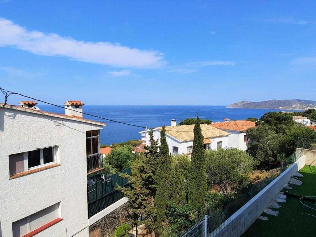 Apartamento de 3 habitaciones con terraza, piscina, parking y aire acondicionado en Llançà - ES-170-54 - 5