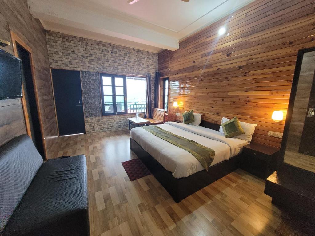 Sunset Resort by Sweet Homes, Nainital