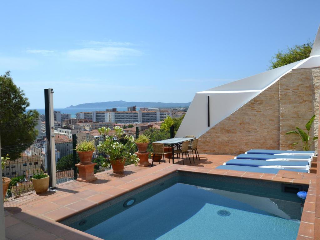 Apartamento con piscina privada en L'Estartit - ES-323-23 - 3