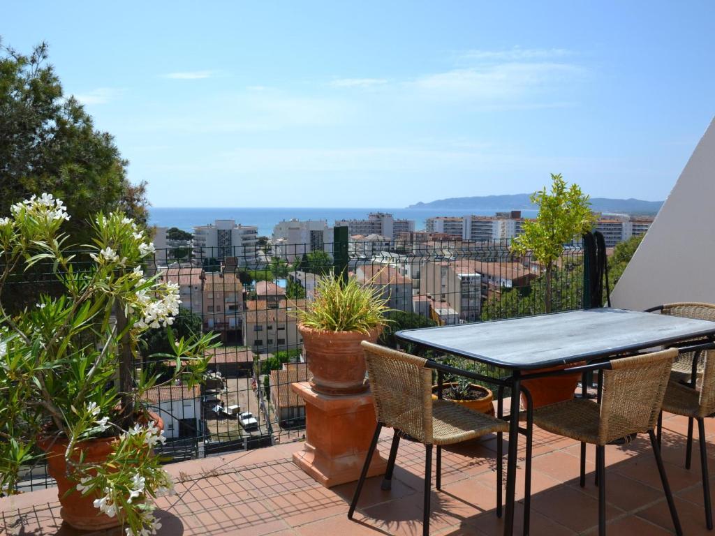 Apartamento con piscina privada en L'Estartit - ES-323-23 - 4