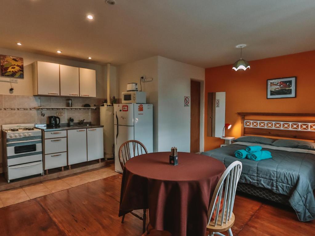 Monoambiente Cálido en Ushuaia - Ideal 1-2 Personas - 2