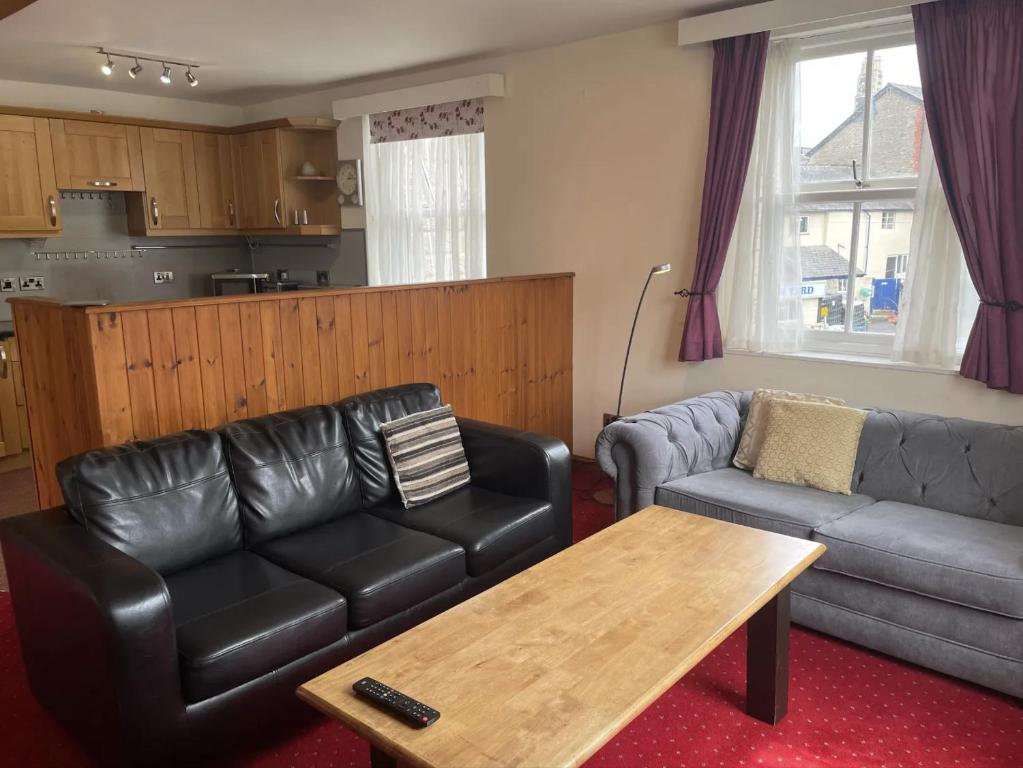 The Knighton Apartment, Knighton