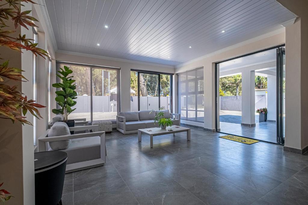 Jetsetters, Port Elizabeth